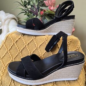 NWOT Cole Haan wedge sandals, Size 9B, Black